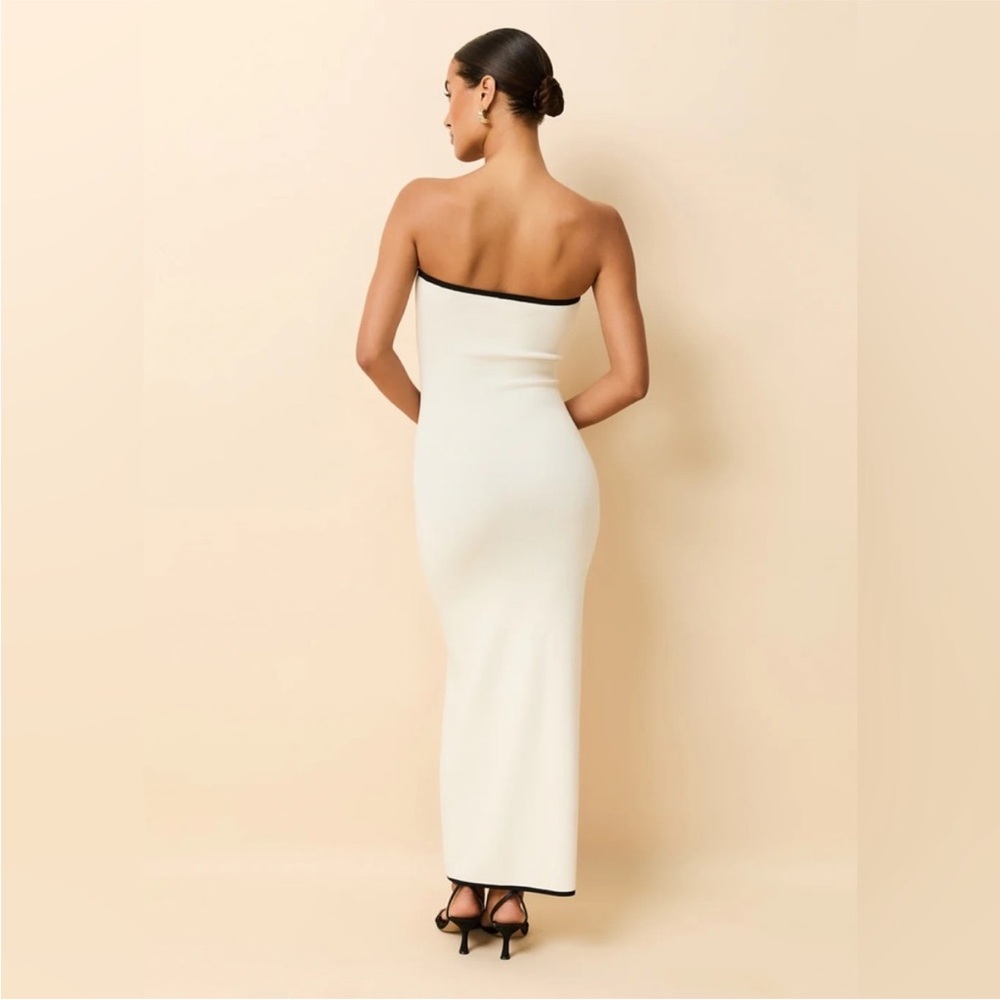 Solid & Striped The Caroline Column Strapless Max… - image 2